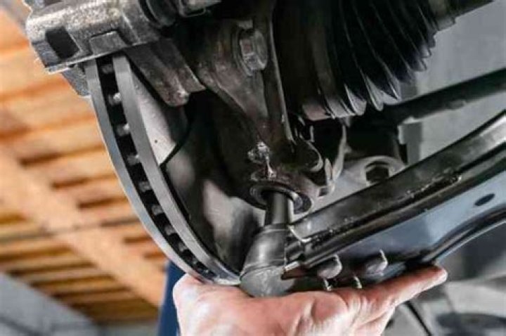 Can a control arm breaks while driving?
