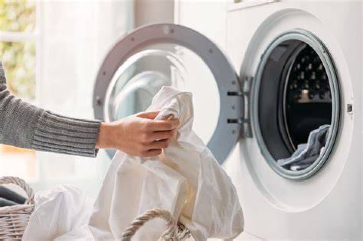 Can I put my boots in the washing machine?