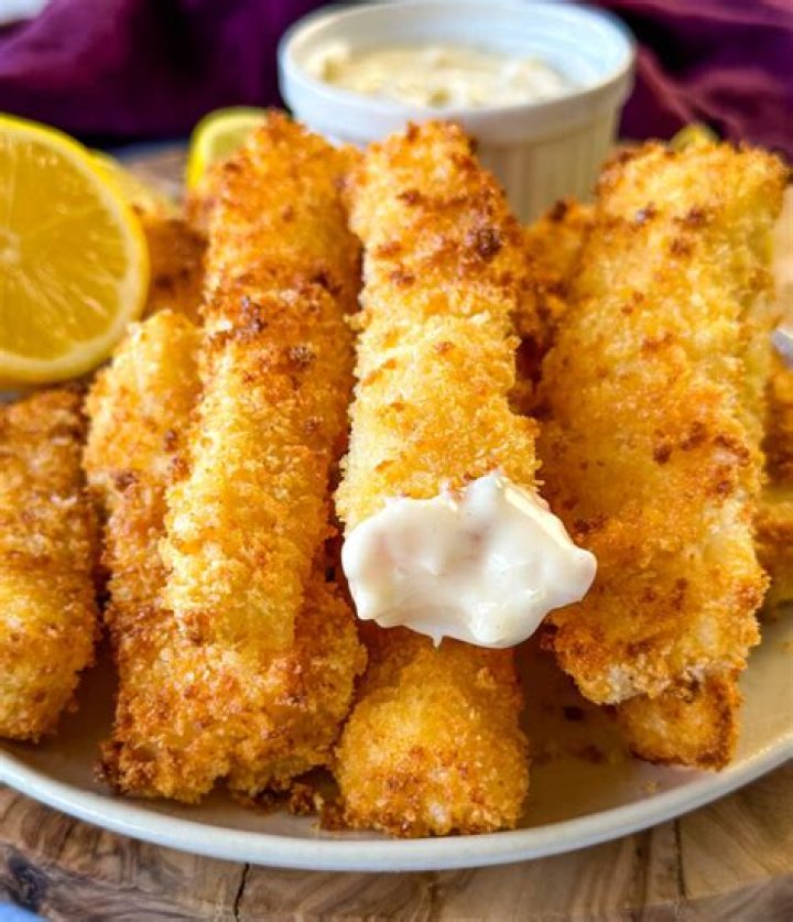 Can you eat fish sticks with ice cream?