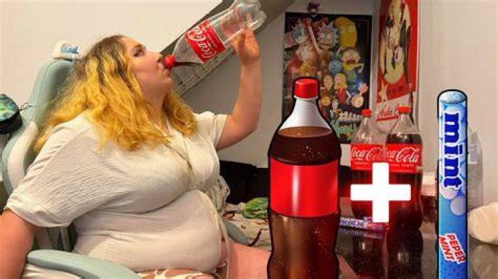 Does Coke clean your stomach?
