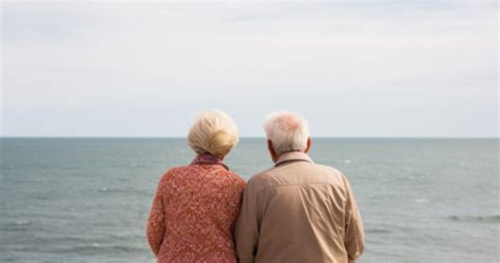 How are elderly treated in Russia?