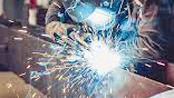 How do welders stay healthy?