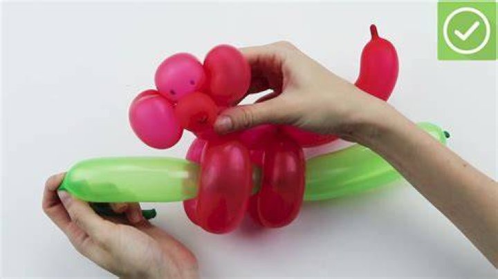 How do you make balloon ice candles?