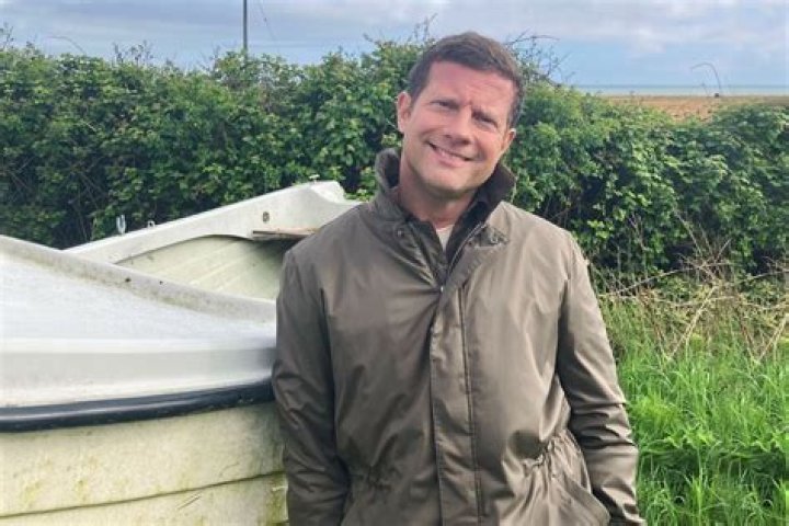 What height is Dermot O Leary?