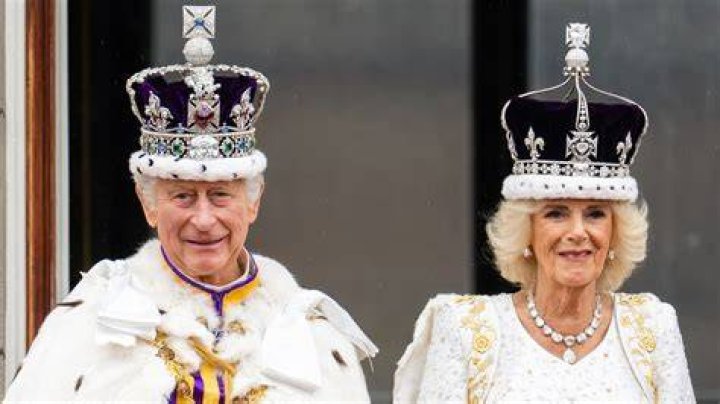 What is the Queen's favorite crown?