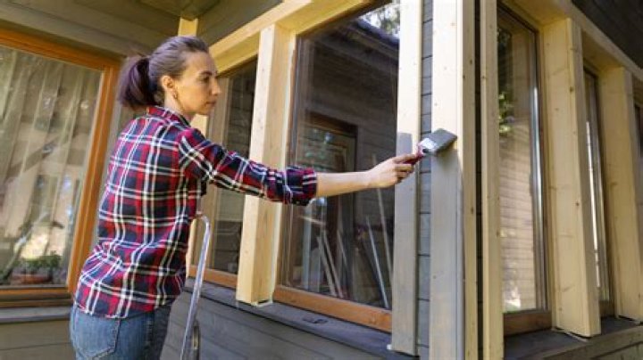 What time of year is best to paint exterior of house?
