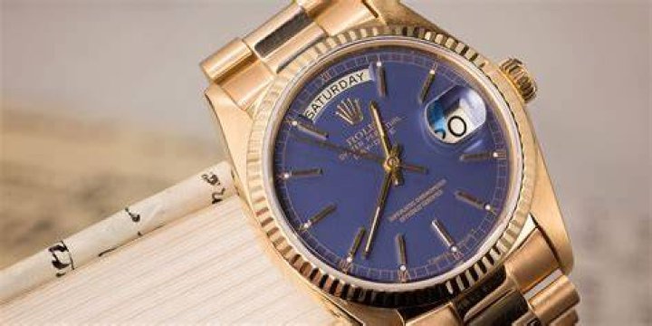 What year did Rolex start using sapphire?