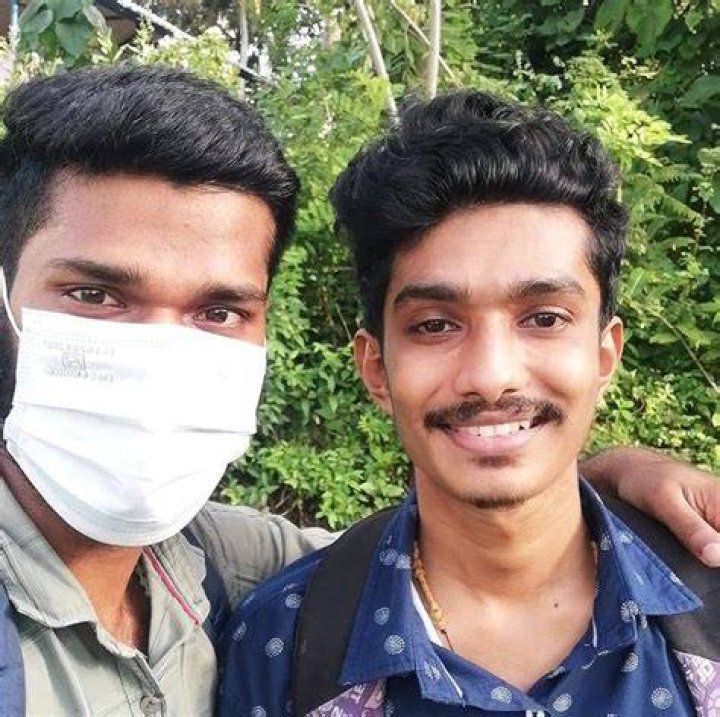 Which Tamil actor has more fans in Telugu?