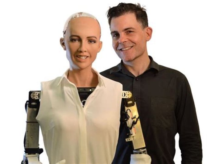 Who made Sophia robot?